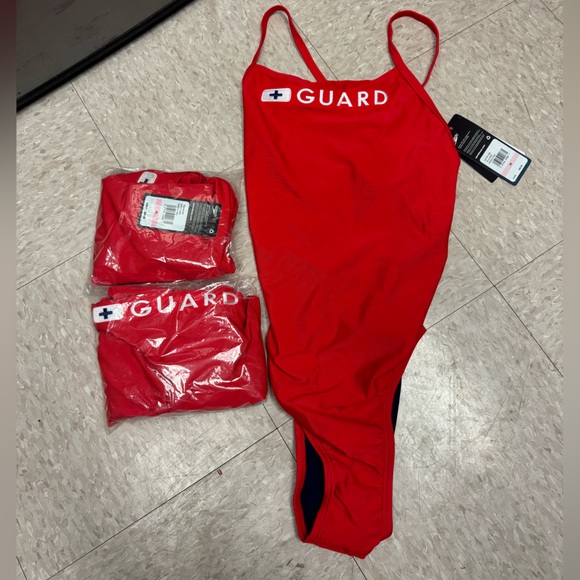 Speedo one piece swimsuits - Picture 2 of 2